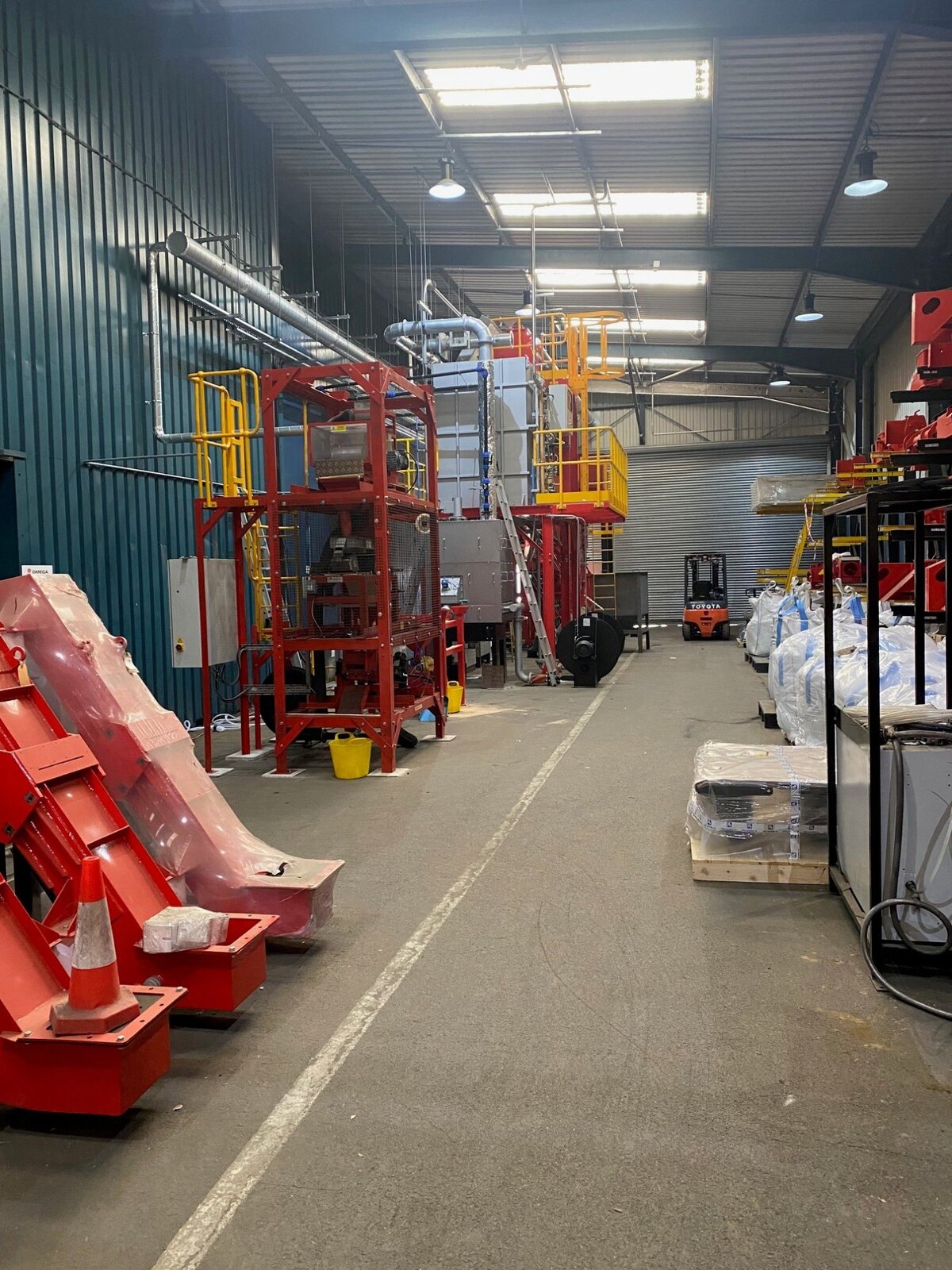 Industrial electrical and mechanical installation